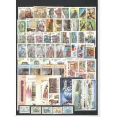 Годовой комплект марок и блоков 1995 года со стандартом